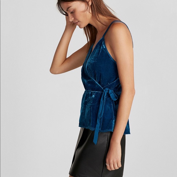 Velvet Express Shirt - Picture 7 of 8